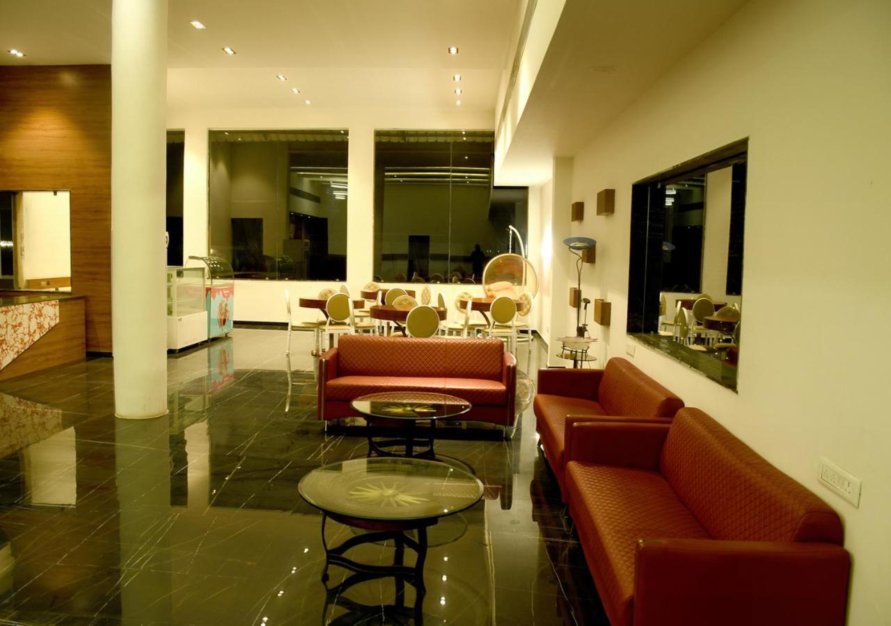 One Earth Santu Eco Resort Bhavnagar Exterior photo